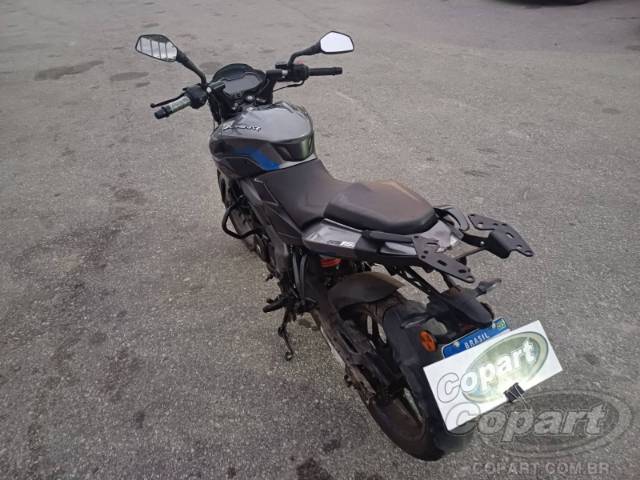 2026 BAJAJ DOMINAR 