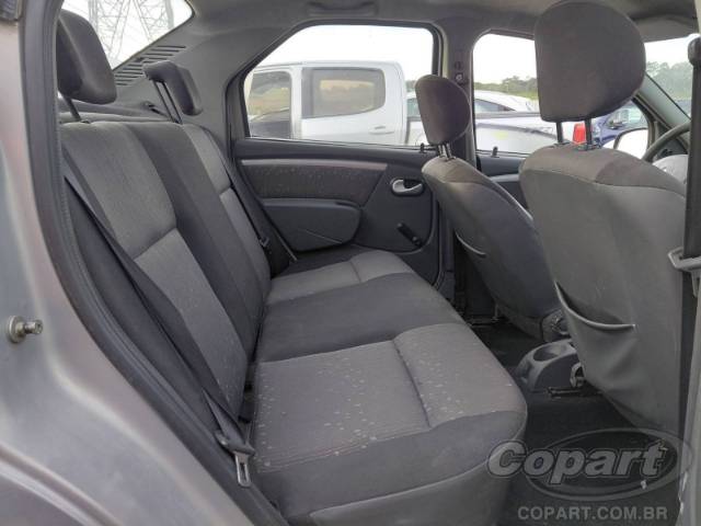 2011 RENAULT LOGAN 