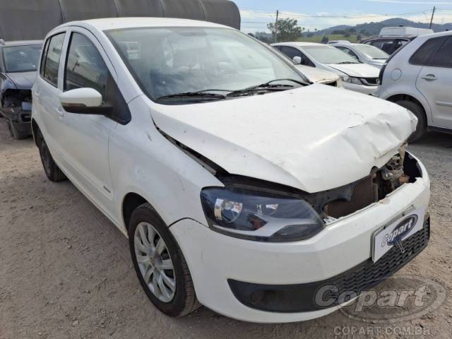 2011 VOLKSWAGEN FOX 