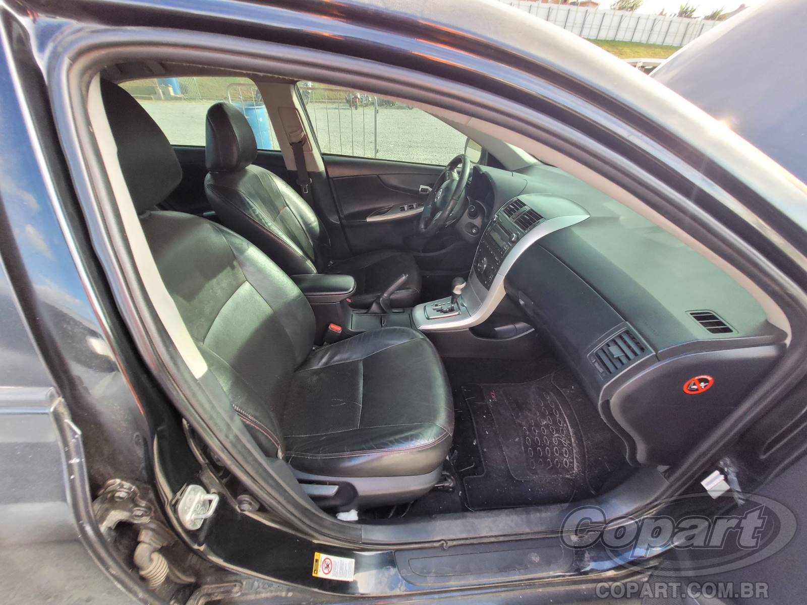 Foto 5: 2013 TOYOTA COROLLA