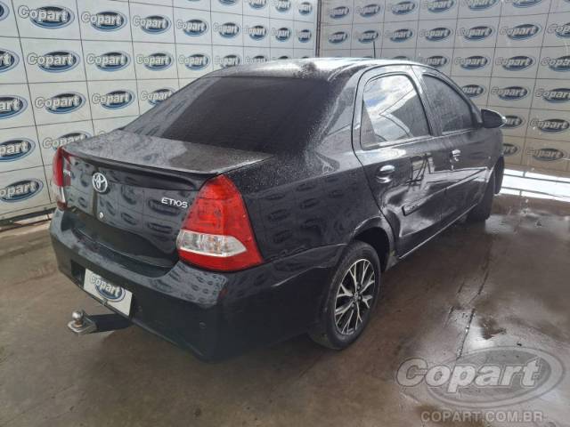 2017 TOYOTA ETIOS SEDA 