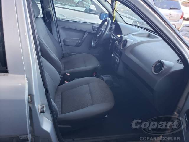 2009 VOLKSWAGEN GOL 