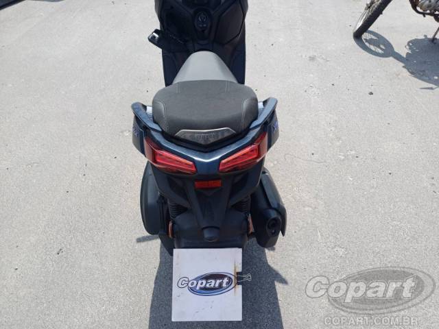 2025 YAMAHA XMAX 