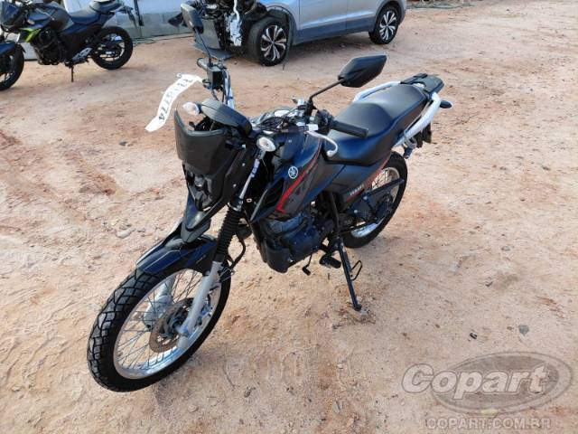 2025 YAMAHA CROSSER 