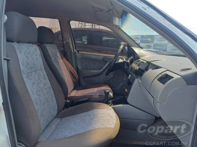 2001 VOLKSWAGEN PARATI 