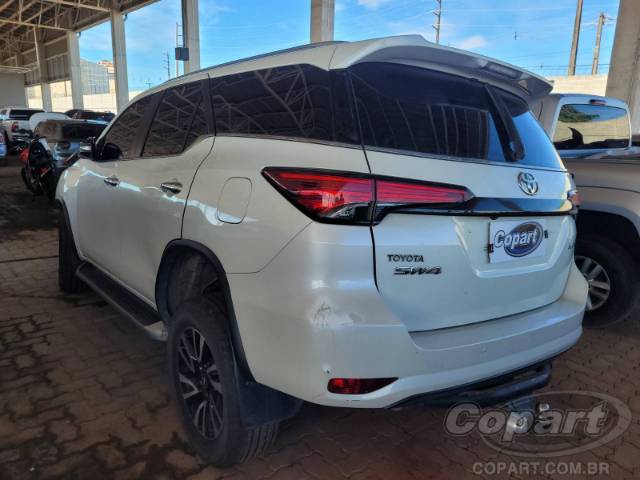 2018 TOYOTA HILUX SW4 