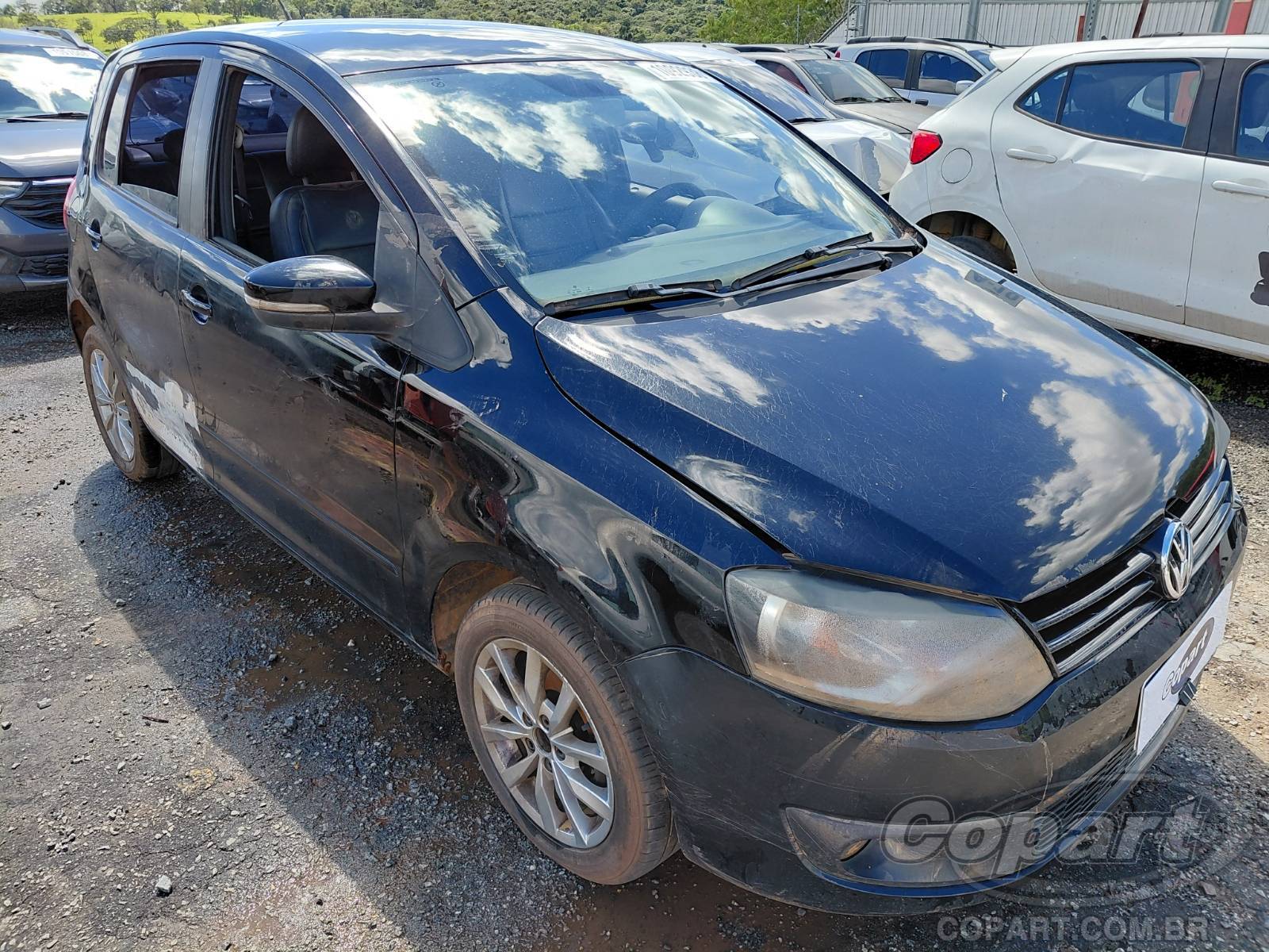 Veículo VW - VolksWagen Volkswagen VOLKSWAGEN FOX 1.0 1.0 Total Flex (Enchente) 2014 em leilão