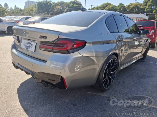 2022 BMW M5 