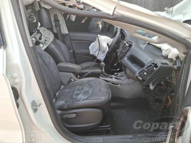 2021 FIAT TORO 