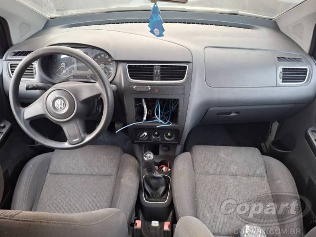 2013 VOLKSWAGEN FOX 