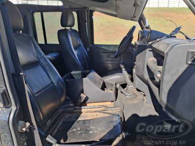 2011 LAND ROVER DEFENDER 