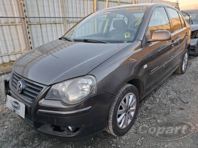 2009 VOLKSWAGEN POLO SEDAN 