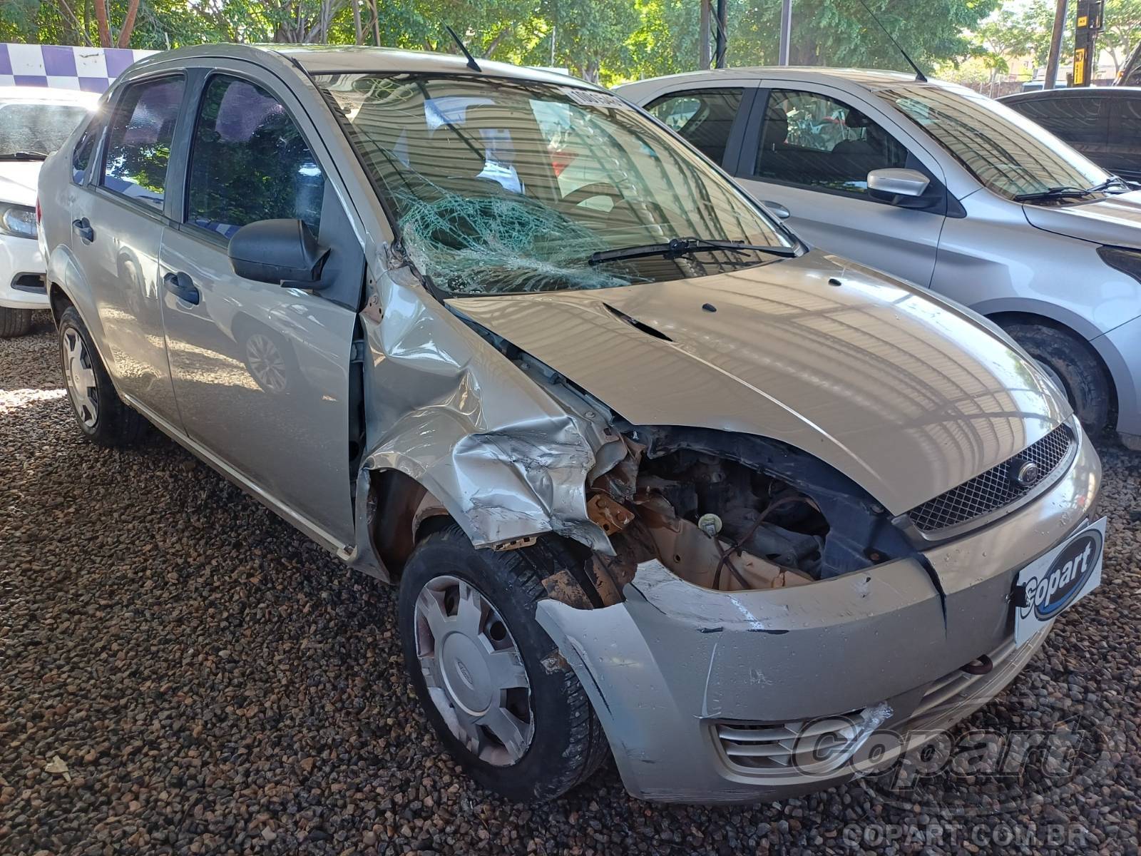 FORD FIESTA SEDAN 2006