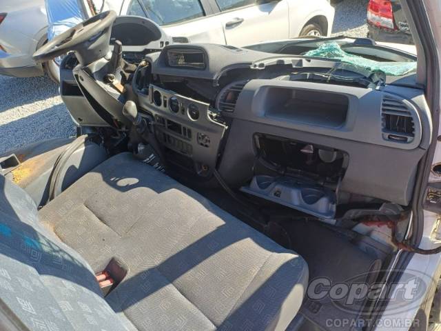 2005 MERCEDES BENZ SPRINTER 