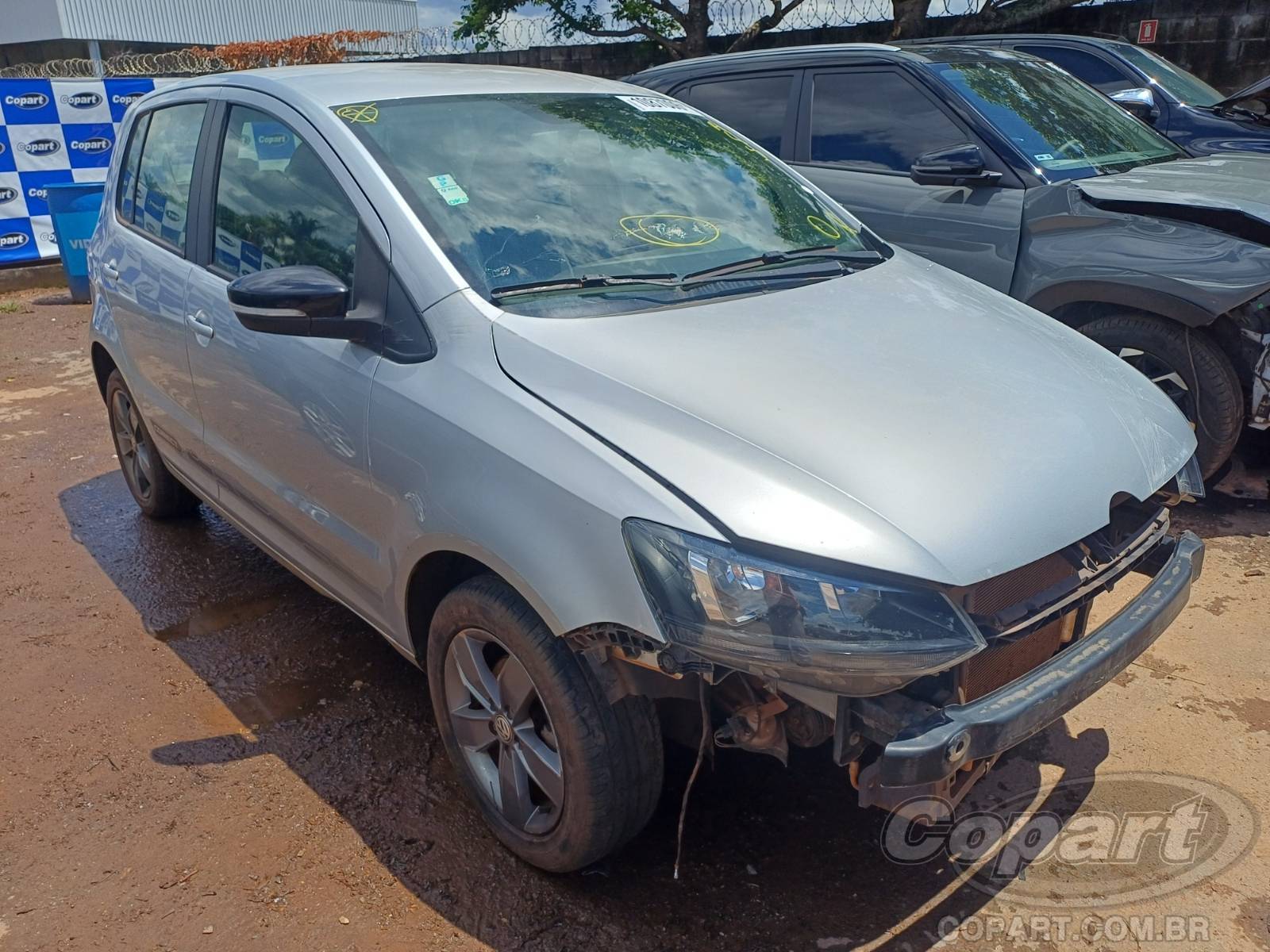 VOLKSWAGEN FOX 2022