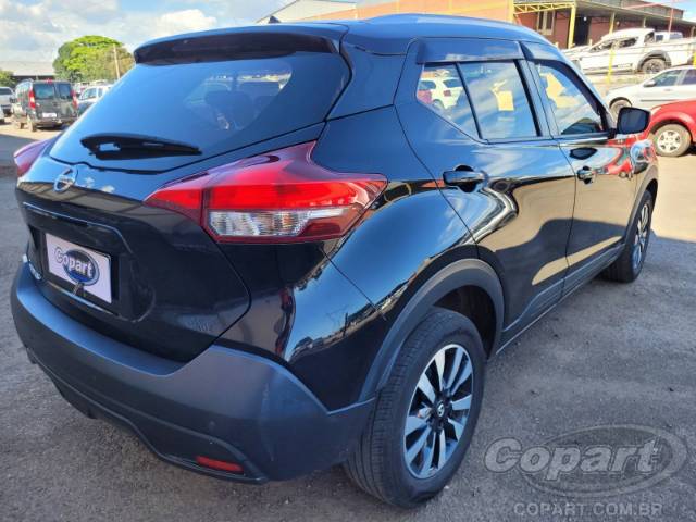 2019 NISSAN KICKS 