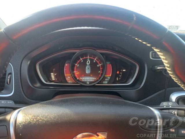 2014 VOLVO V40 