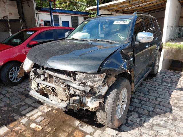 2016 MITSUBISHI PAJERO 