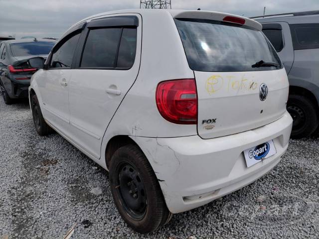 2014 VOLKSWAGEN FOX 