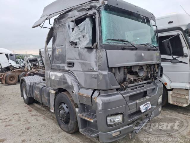 2011 MERCEDES BENZ AXOR 