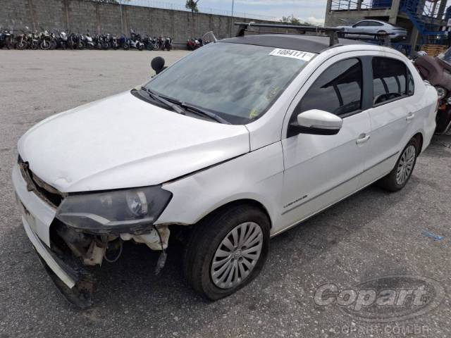 2013 VOLKSWAGEN VOYAGE 