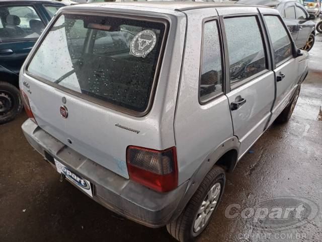 2013 FIAT UNO 