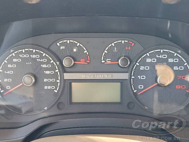 2015 FIAT STRADA CD 