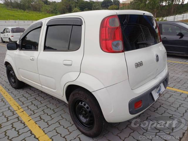 2016 FIAT UNO 