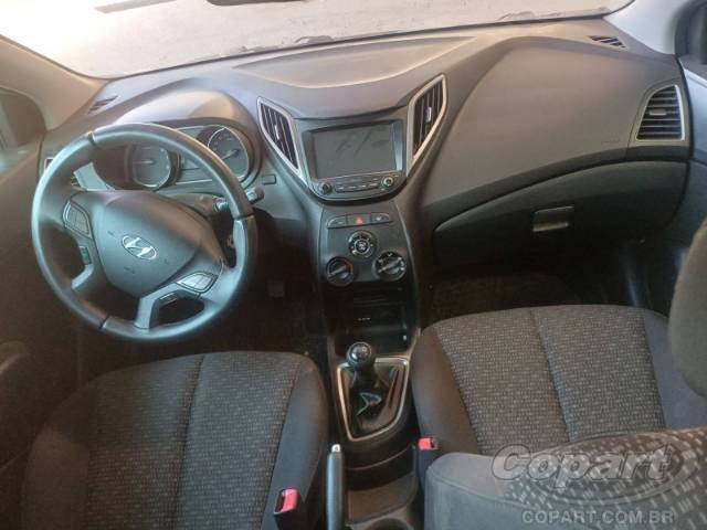 2017 HYUNDAI HB20 