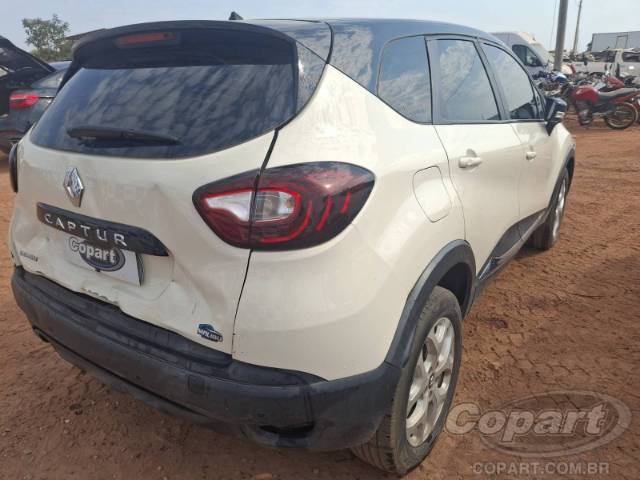 2019 RENAULT CAPTUR 