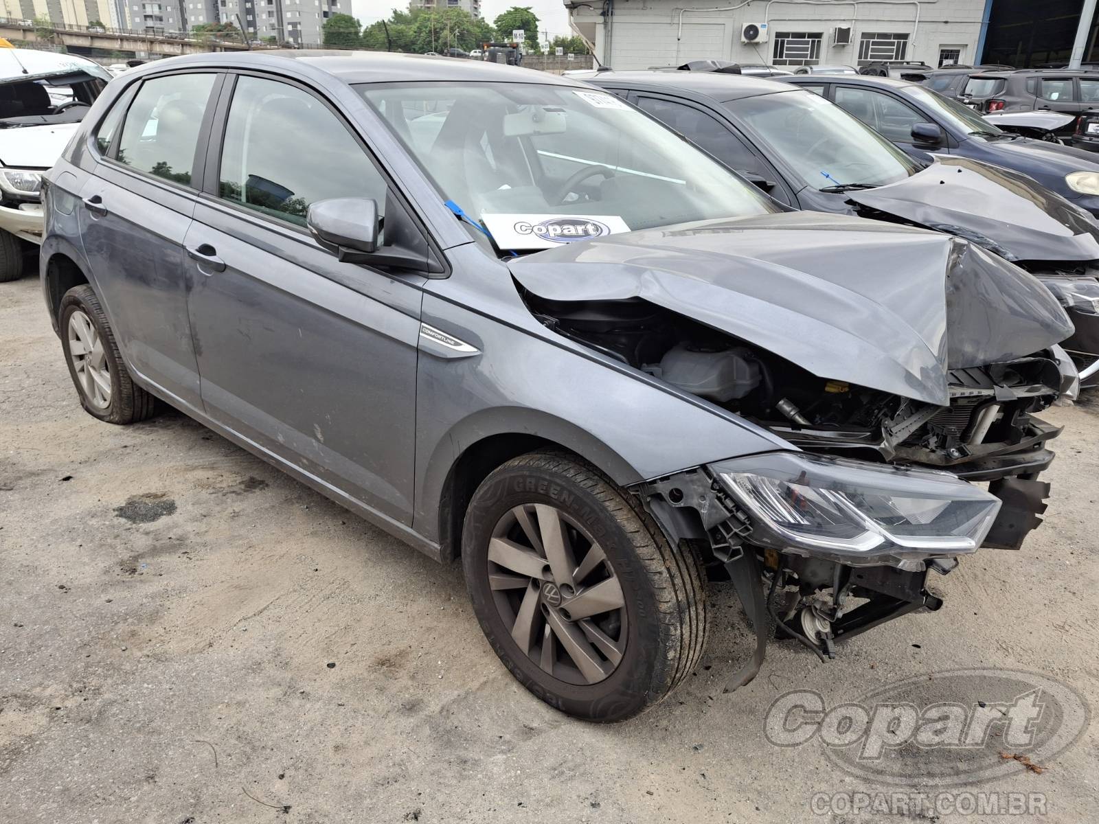 Veículo VW - VolksWagen Polo Volkswagen Polo Comfortline 170 AT 1.0 12V TSI Turbo 2024 Colisão Média Monta 2024 em leilão