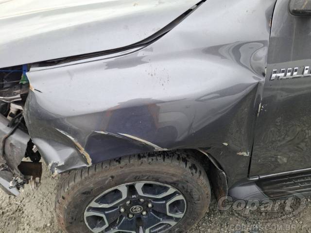 2021 TOYOTA HILUX CD 