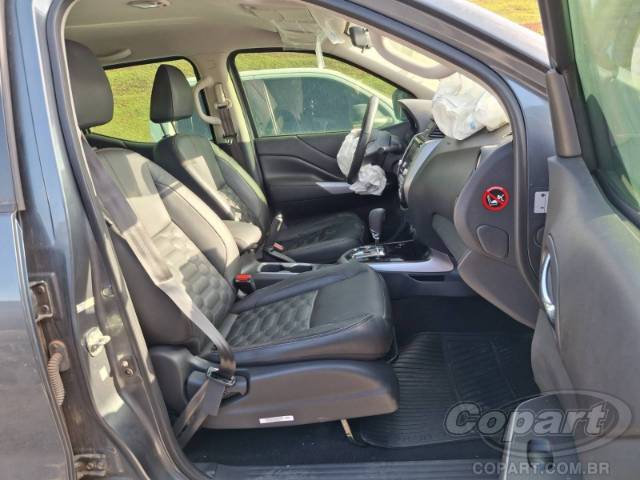 2024 NISSAN FRONTIER CD 