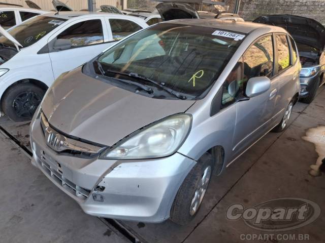 2014 HONDA FIT 