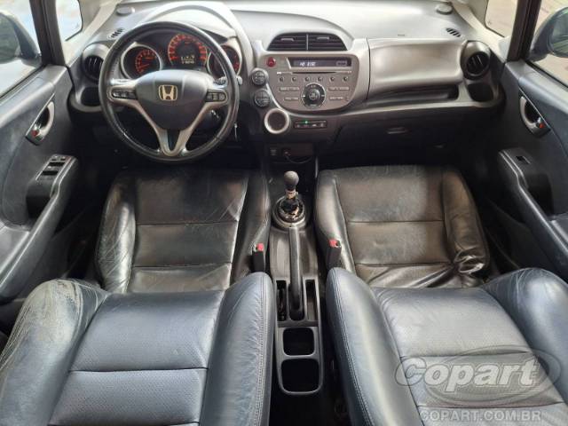 2010 HONDA FIT 