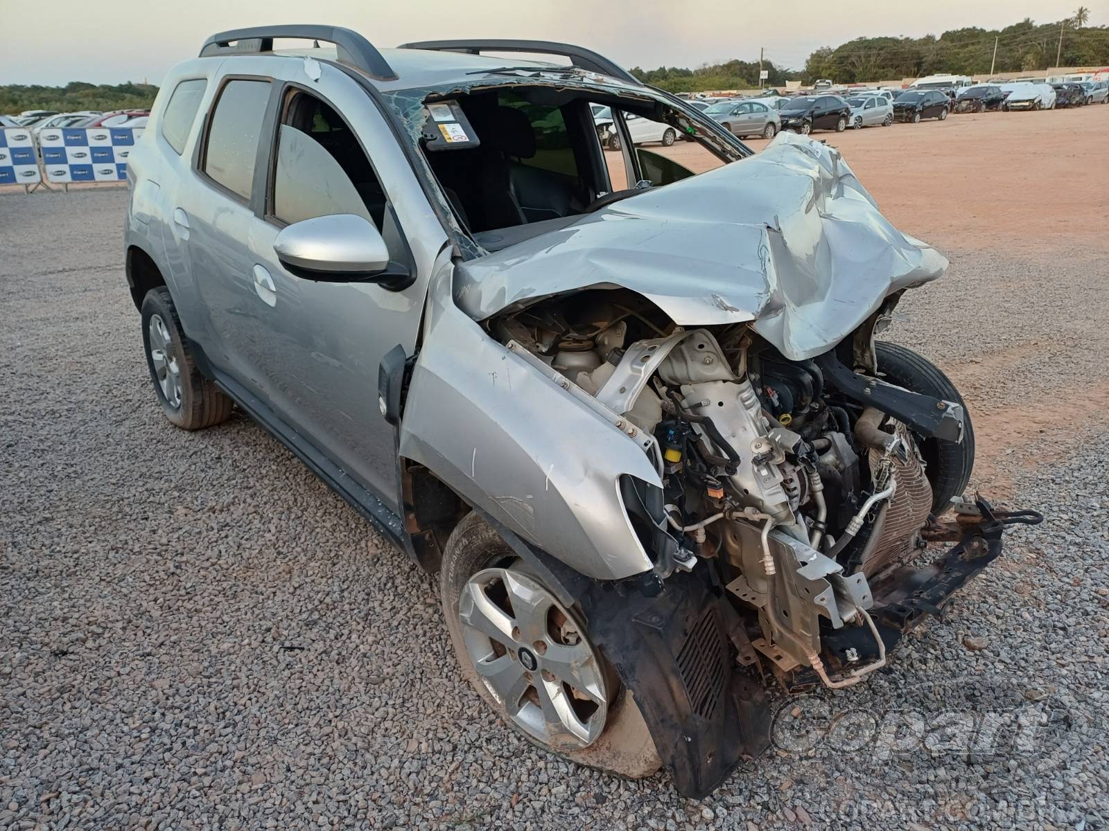 2025 RENAULT DUSTER