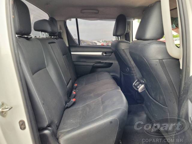 2022 TOYOTA HILUX CD 