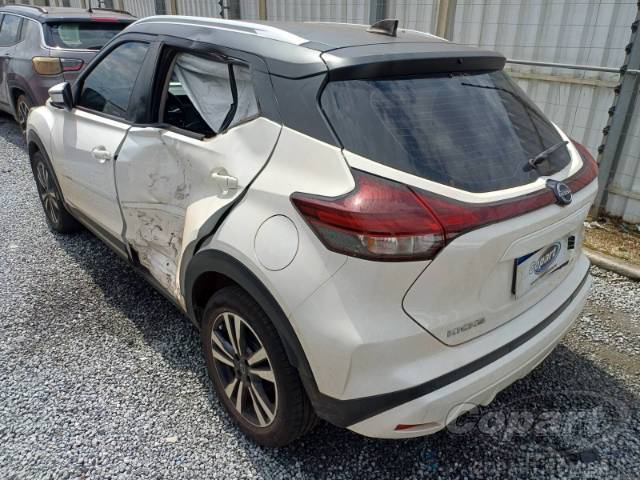 2023 NISSAN KICKS 