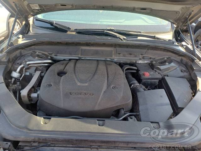 2019 VOLVO XC60 