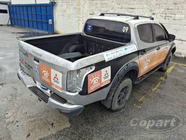 2021 MITSUBISHI L200 TRITON 