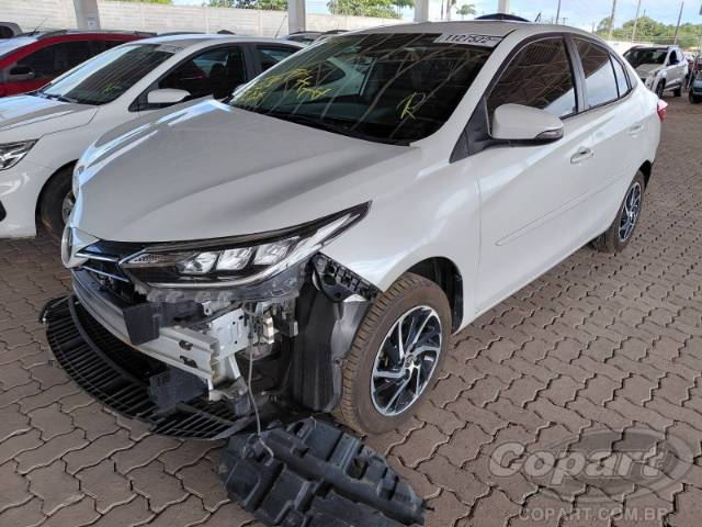 2023 TOYOTA YARIS SEDA 