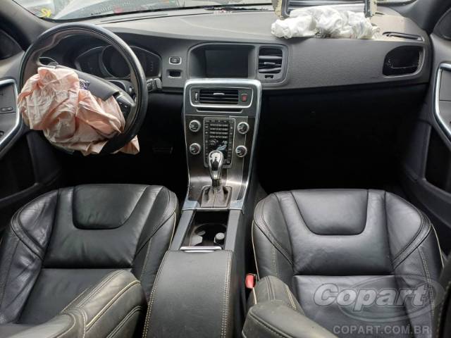 2016 VOLVO S60 