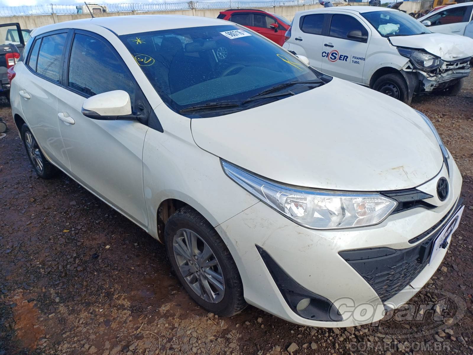 Toyota Yaris XL Plus Connect CVT 1.5 16V 2021 Colisão Pequena Monta