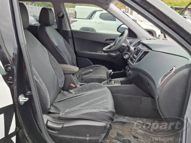 2025 HYUNDAI CRETA 