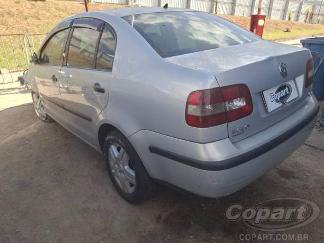 2006 VOLKSWAGEN POLO SEDAN 