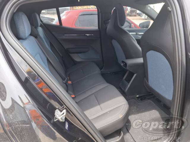 2024 VOLVO EX30 