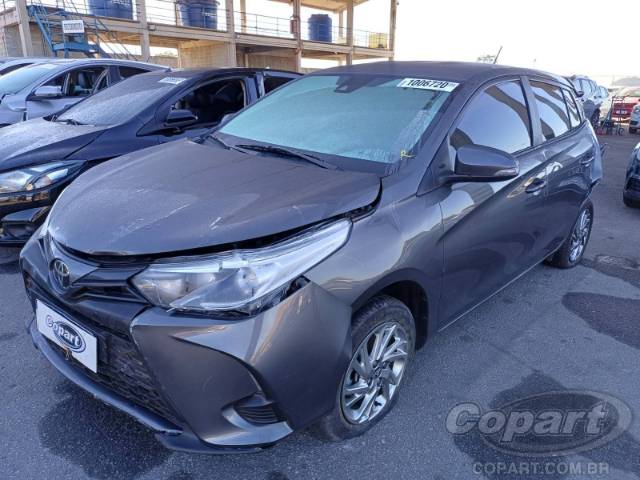 2023 TOYOTA YARIS 