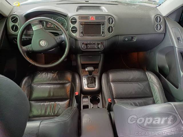2010 VOLKSWAGEN TIGUAN 