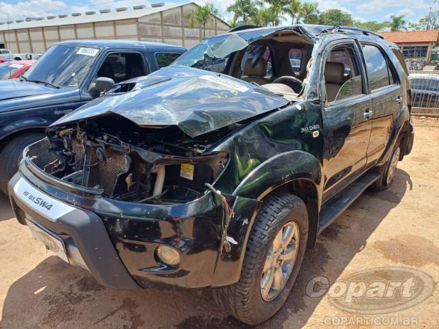2011 TOYOTA HILUX SW4 