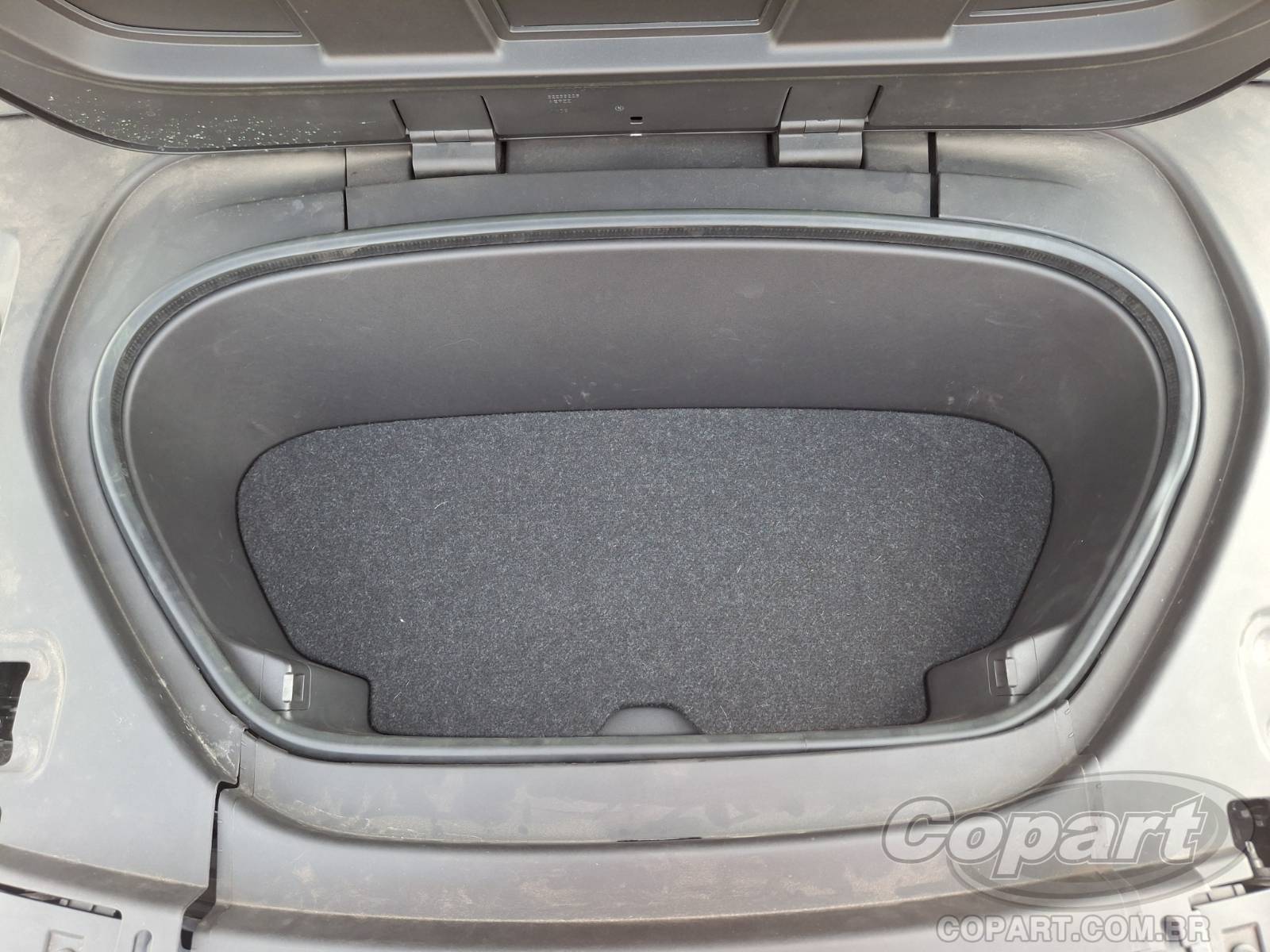 2023 VOLVO C40 — foto 7 de 11
